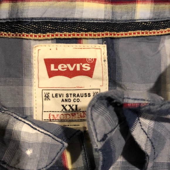Levi’s button up shirt 2xl long sleeve - Picture 2 of 5